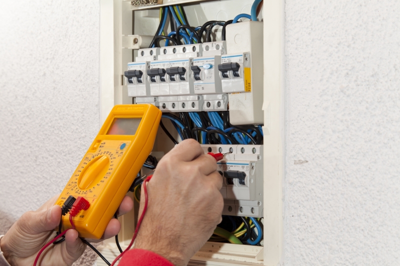 Electricians Kemsing